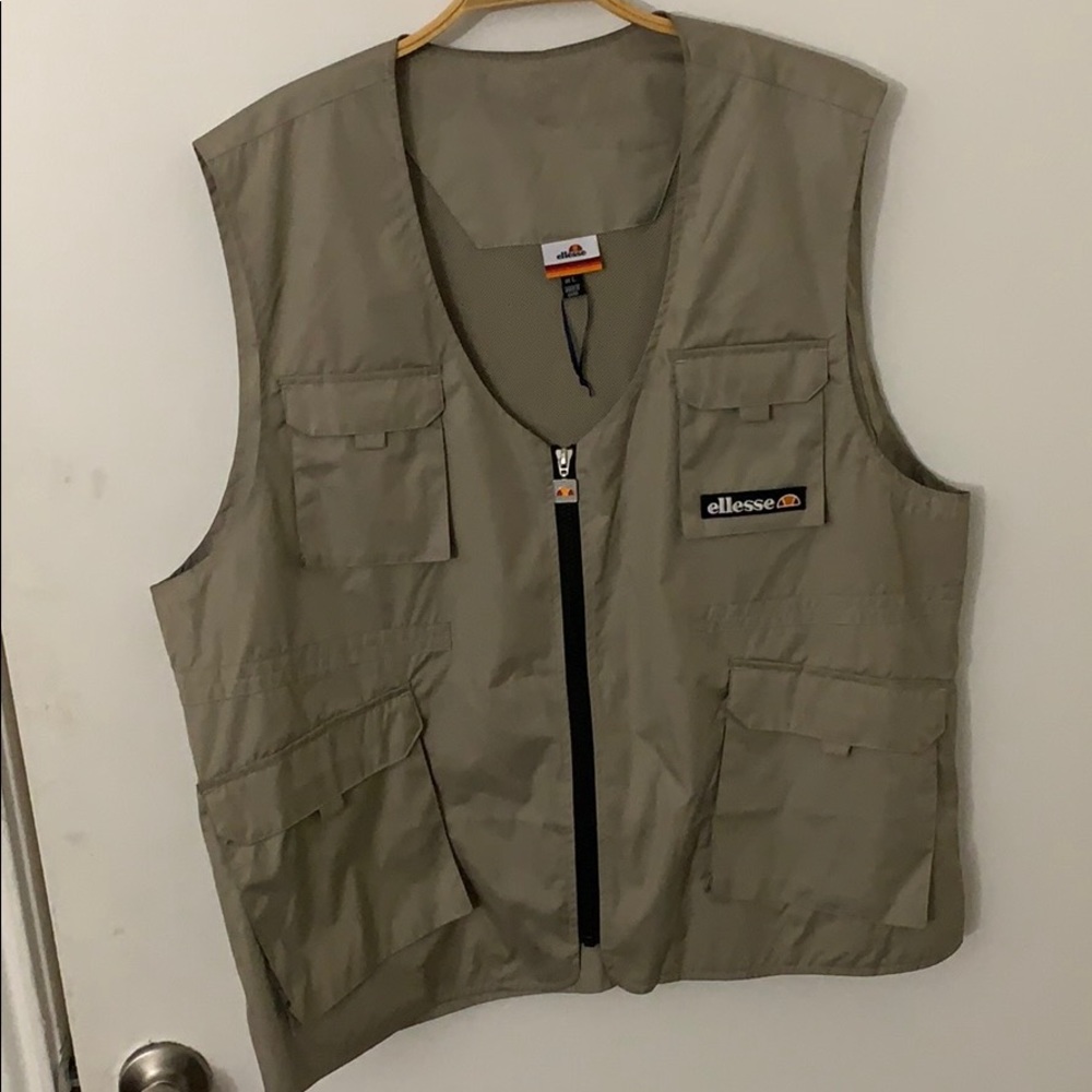 Ellesse utility vest